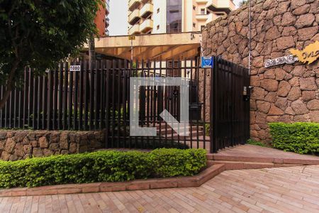 Apartamento à venda com 170m², 3 quartos e 3 vagasFachada