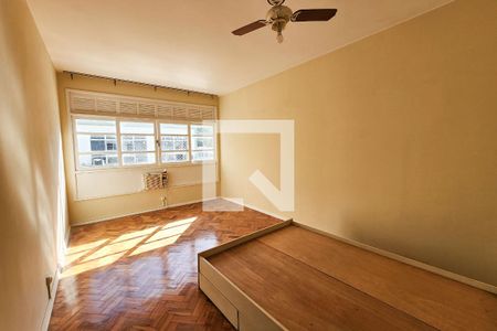 Quarto 1 de apartamento para alugar com 2 quartos, 87m² em Botafogo, Rio de Janeiro