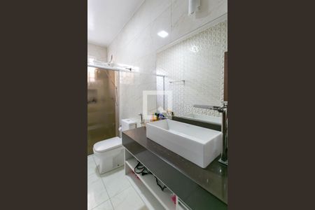 Casa para alugar com 360m², 3 quartos e 5 vagasBanheiro Social