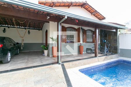 Casa para alugar com 360m², 3 quartos e 5 vagasVaranda