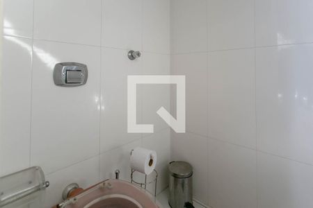 Casa para alugar com 360m², 3 quartos e 5 vagasBanheiro