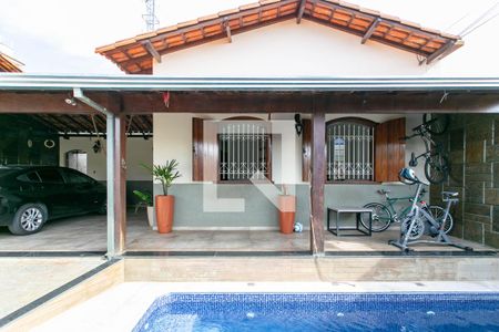 Casa para alugar com 360m², 3 quartos e 5 vagasVaranda