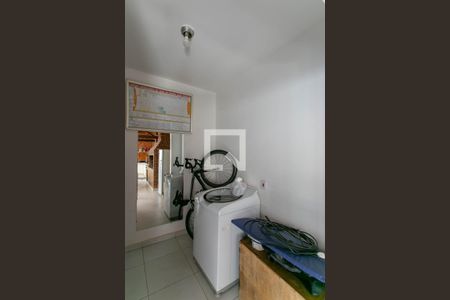 Casa para alugar com 360m², 3 quartos e 5 vagasDespensa