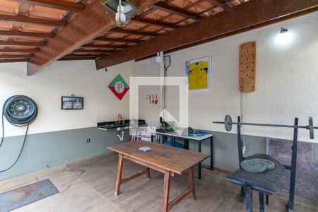 Casa para alugar com 360m², 3 quartos e 5 vagasAcademia