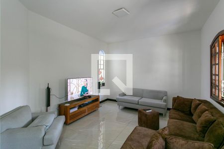 Sala de casa para alugar com 3 quartos, 360m² em Santa Branca, Belo Horizonte