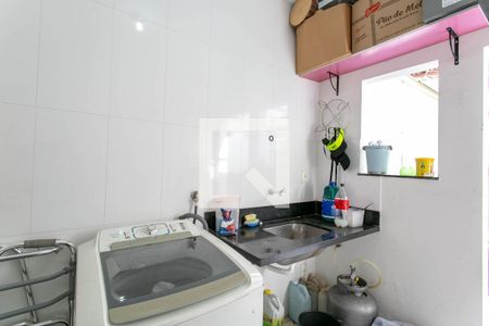 Casa para alugar com 360m², 3 quartos e 5 vagasLavanderia