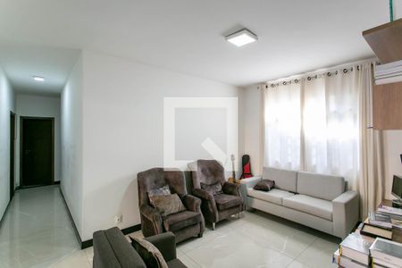Sala de Estar de casa para alugar com 3 quartos, 360m² em Santa Branca, Belo Horizonte