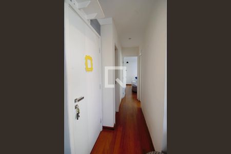 Corredor  de apartamento à venda com 2 quartos, 57m² em Paraíso do Morumbi, São Paulo