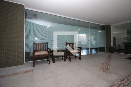 Apartamento à venda com 190m², 4 quartos e 2 vagasÁrea Comum - Hall Social