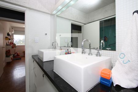 Apartamento à venda com 190m², 4 quartos e 2 vagasBanheiro Corredor