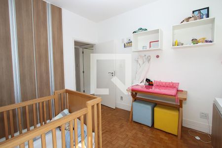 Apartamento à venda com 190m², 4 quartos e 2 vagasQuarto 2