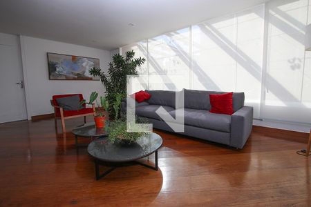 Apartamento à venda com 190m², 4 quartos e 2 vagasÁrea Comum - Hall Social