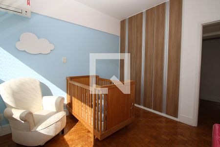 Apartamento à venda com 190m², 4 quartos e 2 vagasQuarto 2
