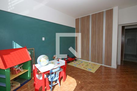 Apartamento à venda com 190m², 4 quartos e 2 vagasQuarto 1