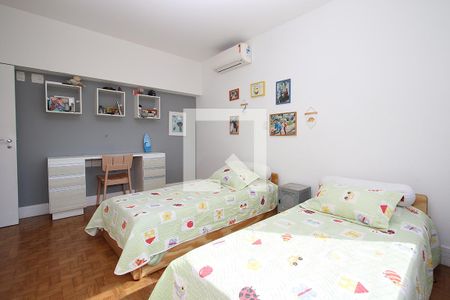 Apartamento à venda com 190m², 4 quartos e 2 vagasQuarto 4