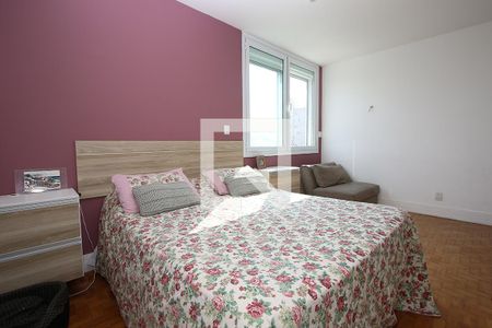 Apartamento à venda com 190m², 4 quartos e 2 vagasQuarto 3 - Suíte