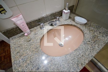 Apartamento à venda com 142m², 3 quartos e 2 vagasBanheiro da Suíte