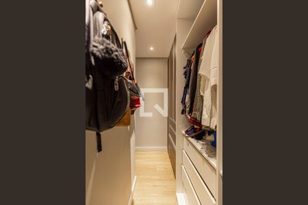 Apartamento à venda com 200m², 4 quartos e 6 vagasCloset da Suite 3
