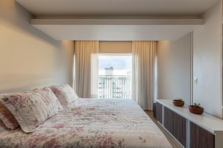 Apartamento à venda com 200m², 4 quartos e 6 vagasSuite 3