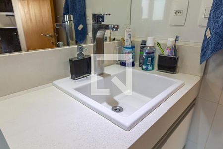 Apartamento à venda com 200m², 4 quartos e 6 vagasdetalhe do Banheiro da Suite 1