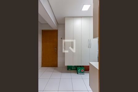 Apartamento à venda com 200m², 4 quartos e 6 vagasÁrea de Serviço