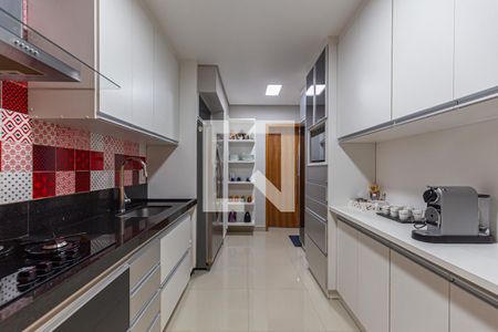 Apartamento à venda com 200m², 4 quartos e 6 vagasCozinha