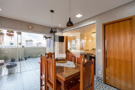 Apartamento à venda com 200m², 4 quartos e 6 vagasTerraço Gourmet