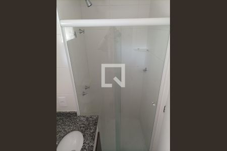 Casa à venda com 54m², 2 quartos e 1 vaga Casa à venda com 54m², 2 quartos e 1 vagaBanheiro