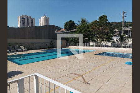 Casa à venda com 54m², 2 quartos e 1 vaga Casa à venda com 54m², 2 quartos e 1 vagaÁrea comum - Piscina
