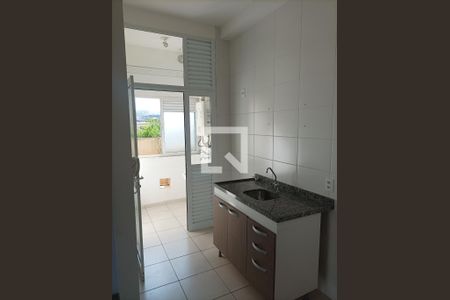 Cozinha de casa à venda com 2 quartos, 54m² em Jardim Independência, São Paulo