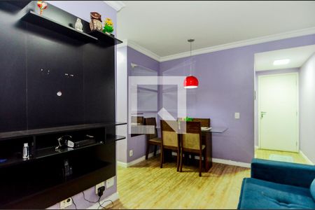 Sala de apartamento à venda com 2 quartos, 55m² em Vila das Bandeiras, Guarulhos