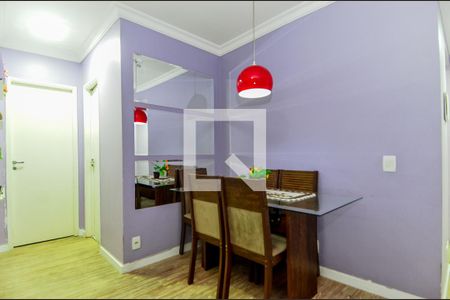 Sala de apartamento à venda com 2 quartos, 55m² em Vila das Bandeiras, Guarulhos