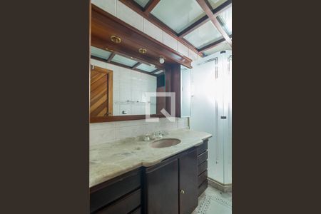 Casa à venda com 800m², 5 quartos e 7 vagas Casa à venda com 800m², 5 quartos e 7 vagasBanheiro da Suite 3