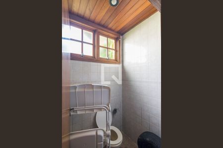 Casa à venda com 800m², 5 quartos e 7 vagas Casa à venda com 800m², 5 quartos e 7 vagasBanheiro de Serviço