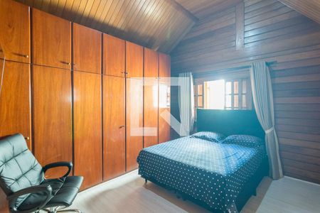 Casa à venda com 800m², 5 quartos e 7 vagas Casa à venda com 800m², 5 quartos e 7 vagasQuarto 4 Suite