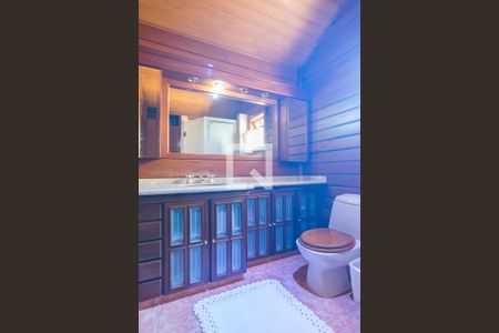 Casa à venda com 800m², 5 quartos e 7 vagas Casa à venda com 800m², 5 quartos e 7 vagasBanheiro da Suite 2