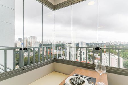 Studio para alugar com 20m², 1 quarto e sem vaga Studio para alugar com 20m², 1 quarto e sem vagaVaranda