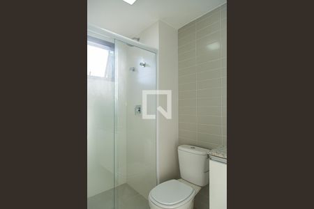 Apartamento para alugar com 61m², 2 quartos e 1 vaga Apartamento para alugar com 61m², 2 quartos e 1 vagaBanheiro da Suíte