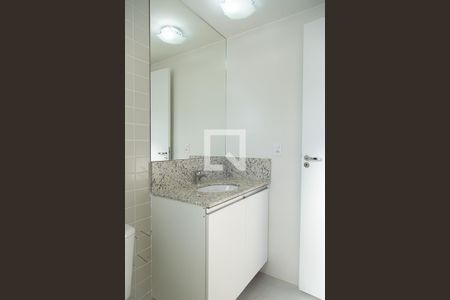 Apartamento para alugar com 61m², 2 quartos e 1 vaga Apartamento para alugar com 61m², 2 quartos e 1 vagaBanheiro da Suíte