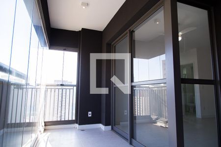 Varanda e Área de Serviço de apartamento para alugar com 2 quartos, 61m² em Vila Guarani, São Paulo