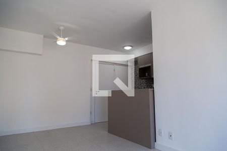 Sala de apartamento para alugar com 2 quartos, 61m² em Vila Guarani, São Paulo