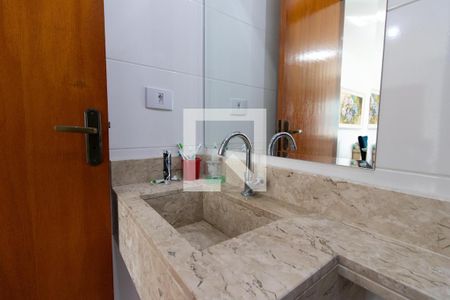 banheiro de apartamento para alugar com 2 quartos, 42m² em Tucuruvi, São Paulo