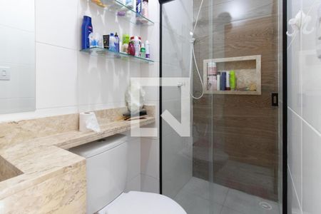 banheiro de apartamento para alugar com 2 quartos, 42m² em Tucuruvi, São Paulo
