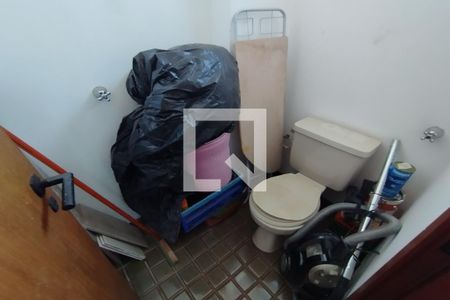 Apartamento para alugar com 115m², 3 quartos e 1 vaga Apartamento para alugar com 115m², 3 quartos e 1 vagaBanheiro de Serviço