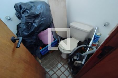 Apartamento para alugar com 115m², 3 quartos e 1 vaga Apartamento para alugar com 115m², 3 quartos e 1 vagaBanheiro de Serviço