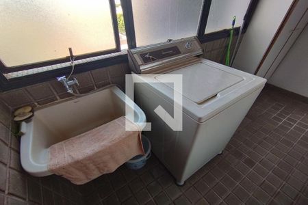 Apartamento para alugar com 115m², 3 quartos e 1 vaga Apartamento para alugar com 115m², 3 quartos e 1 vagaLavanderia