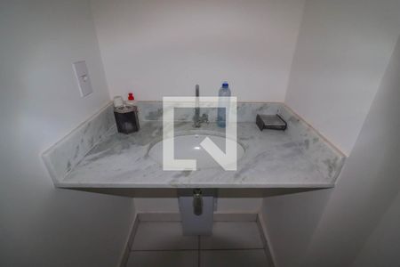 Apartamento à venda com 78m², 1 quarto e 1 vaga Apartamento à venda com 78m², 1 quarto e 1 vagaLavabo