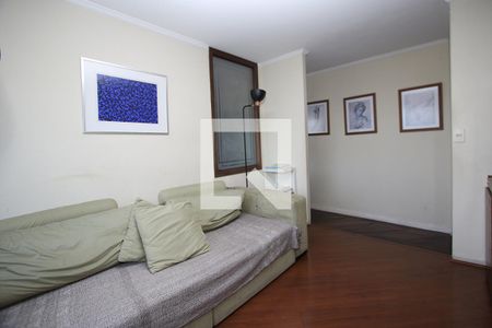 Apartamento à venda com 280m², 4 quartos e 2 vagasSala de TV