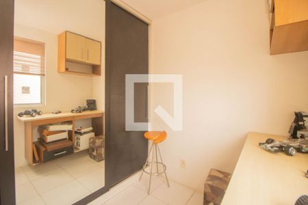 Quarto 1 de apartamento para alugar com 2 quartos, 49m² em Jardim Dona Leopoldina, Porto Alegre
