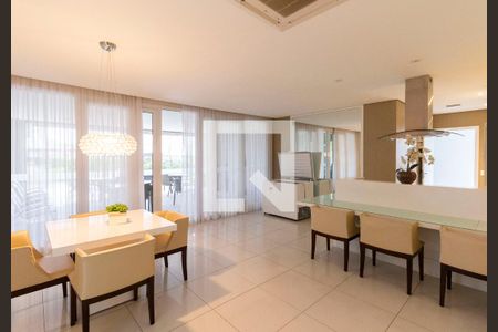 Studio à venda com 35m², 1 quarto e 1 vagaCondomínio - Salão de Festas 